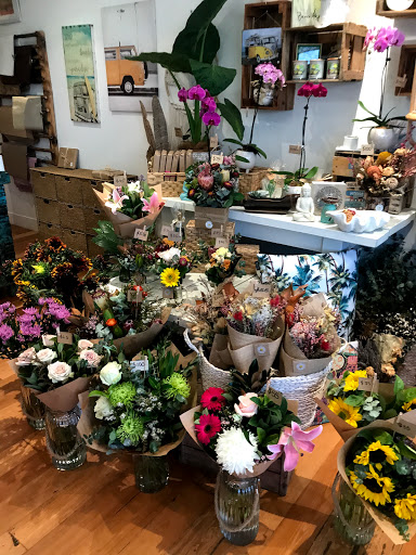 Tugun Village Florist Gallery - Australia