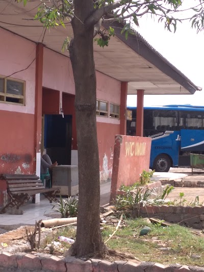 Photos of Bus Terminal Terboyo