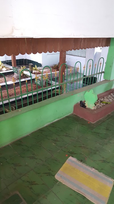 Photos of Religion Travel Center