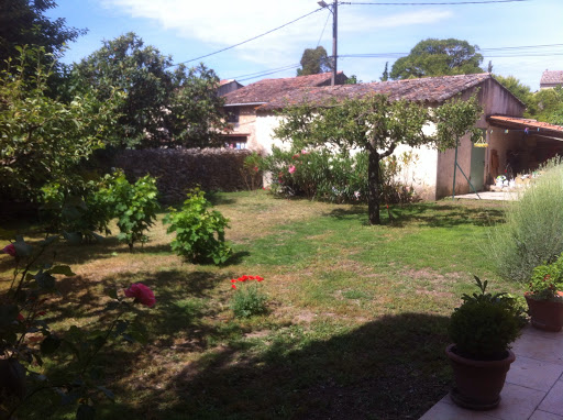 Photo de Les Lauriers à Camps-la-Source (83170)
