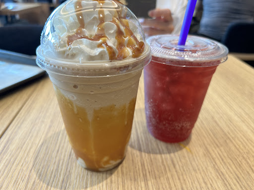 The Coffee Bean and Tea Leaf (Waterway Point) - Thumbnail