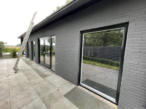 Solid Paintwork B.V - Visual