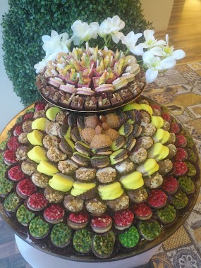 Poplars Chocolate & Catering, Author: Poplars Chocolate