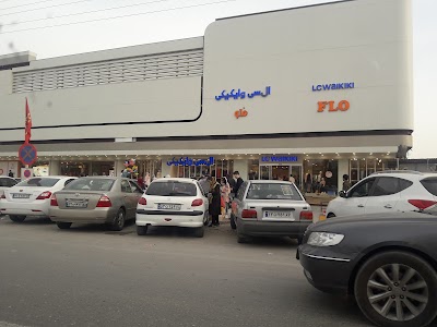 Photos of LC WaIKIKI Store