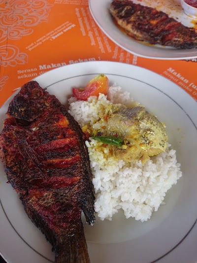 Photos of Lesehan Rirana