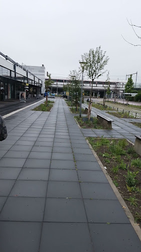 Reacties en beoordelingen van Winkelcentrum Muziekwijk