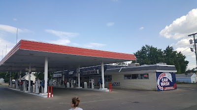 Jetstream Car Wash & Gas