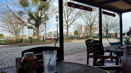 Dockside Seafood - Visual