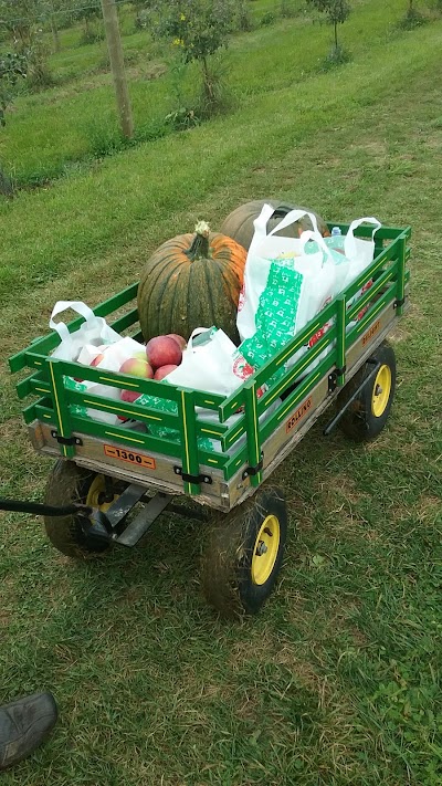 Photos of Burtt's Apple Orchard