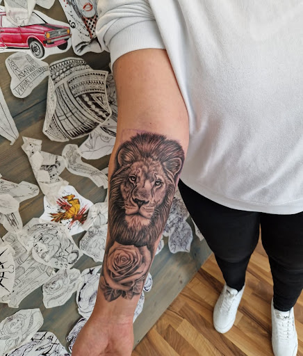 Bronx 2 Tattoo Studio