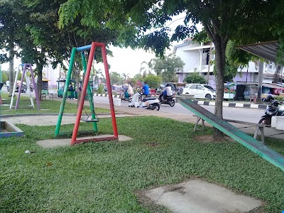 Photos of Taman Siring Kandilo