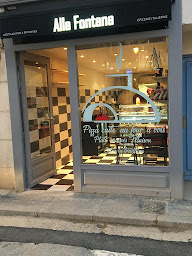 Photo n°3 de Bella Napoli Food Truck Italien , Lagny-sur-Marne (Pizza cuite au feu du bois )) à Lagny-sur-Marne (Pizzeria)