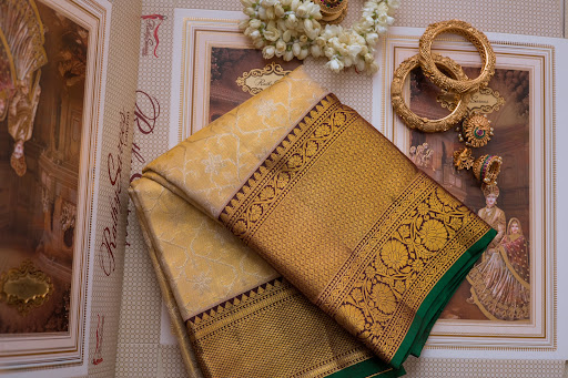 Rathy Sarees London - Thumbnail