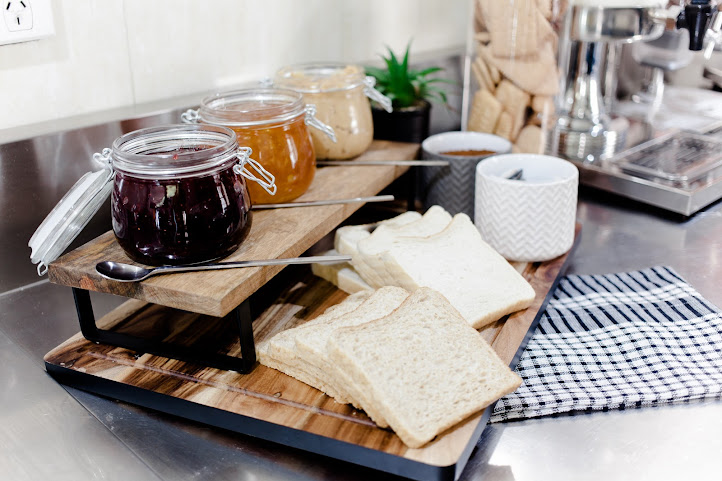 Mad Monkey Broadway by null