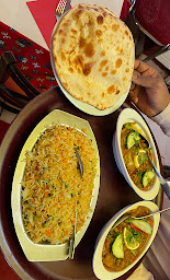 Photo n°87 de LA REINE DU KASHMIR à Paris (Restaurant de spécialités d'Asie du Sud)