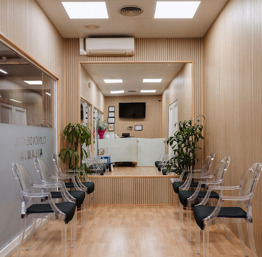 Clinica Dental Atlanta I 𝐃𝐞𝐧𝐭𝐢𝐬𝐭𝐚 𝐞𝐧 𝐌𝐨𝐧𝐭𝐞 𝐑𝐨𝐳𝐚𝐬