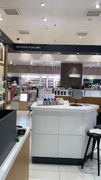 Magasin by null