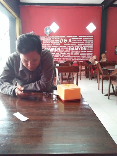 Photos of kedai hilwah