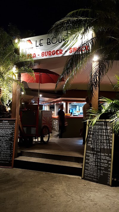 Photos of L'Oasis