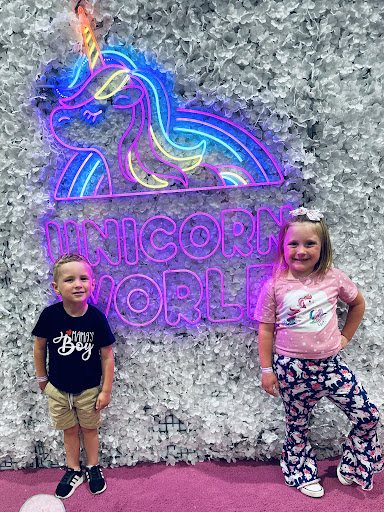Unicorn World Gallery - United States