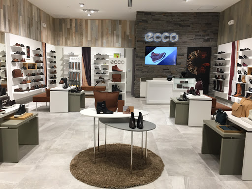 ECCO UNIVERSITY TOWNE CEN Gallery - United States