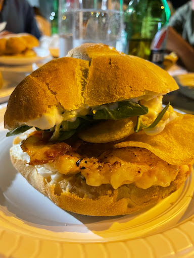 Bojo Fish/Burger - Visual