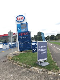 Tesco Esso Express oxford