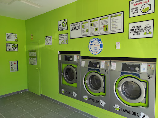 LAVANDERÍA AUTOSERVICIO COLADA EXPRES MOSTOLES PINTOR RIBERA