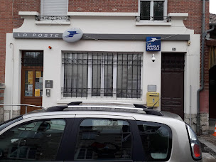Photo n°1 de La Poste à Vienne-le-Château (Poste)