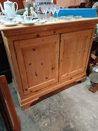 Photo n°7 de La cour des brocantes à Dunkerque (Magasin d'antiquités)