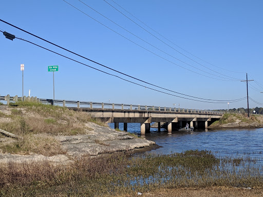 Six Mile Public Boat Ramp - Thumbnail