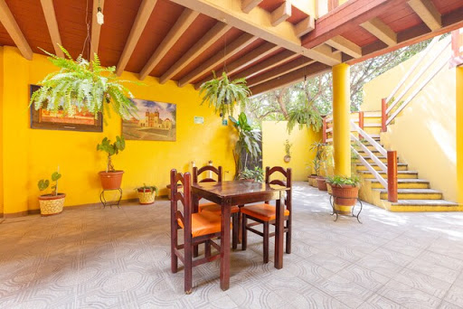OYO Hotel Posada San Rafael Gallery - Mexico