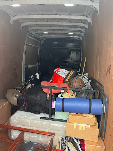 A to B Moving Services - Thumbnail