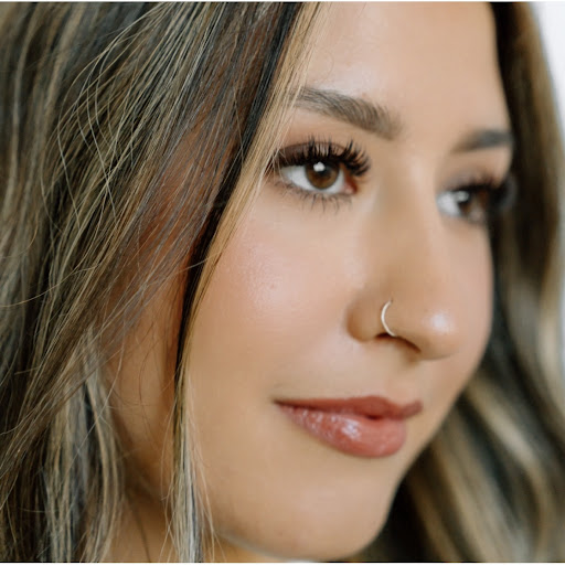 VAMP Beauty: Studio