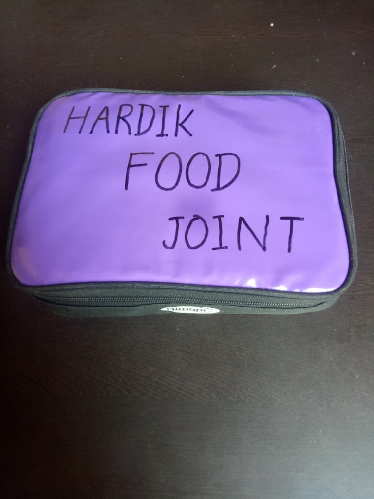 Hardik Tiffin Service