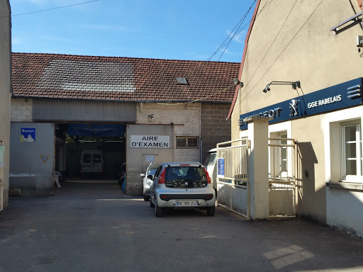 SARL GARAGE RABELAIS Peugeot Logo