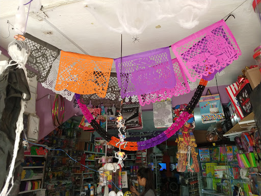 Papeleria SUARi Av.Hidalgo #3200 Rancho de la Cruz - Thumbnail