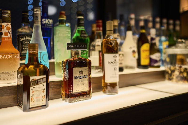 臥煙 詩丹 -Shitan- シーシャカフェ & バー