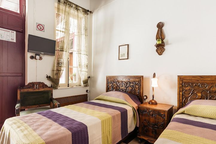 Gul Hanim House by null