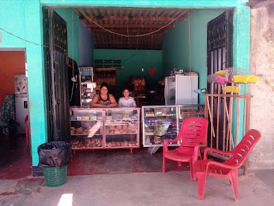 Photos of VIVERES NELCY