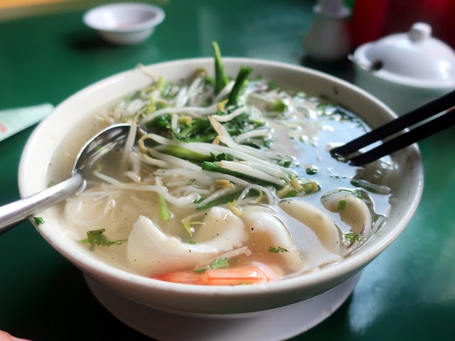 Bánh Cuốn Tây Hồ - cô Nhỏ