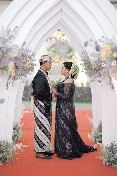 Salt and Light Music & Wedding Organizer