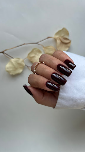 Chloé Hoffner - Manucure Russe - Thumbnail