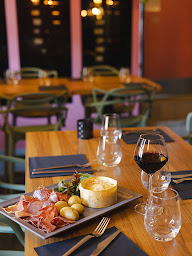 Photo n°30 de Le T Quatre à Annecy (Bar à vin)