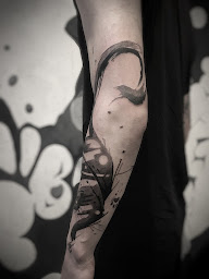 Photo n°9 de Organic Shadows à Verneuil-sur-Vienne (Tatoueur)