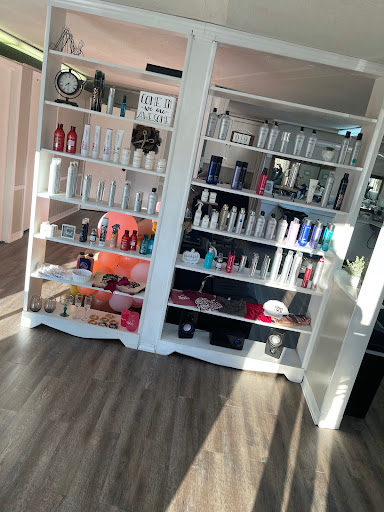 Kaitlyn at Creekside Hair Studio- Co Owner - Thumbnail