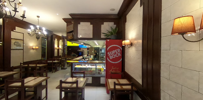Bugatti Caffe - Restaurante