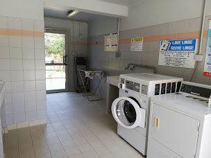 Photo n°20 de Camping Indre et Loire La Fritillaire à Savigny-en-Véron (Terrain pour camping-cars)