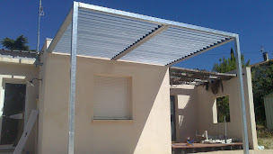 Photo n°22 de Forestier Sarl à Nîmes (Atelier de menuiserie)