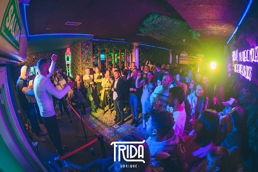 Frida Ubrique - Thumbnail